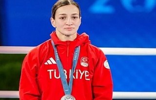 Buse Naz Çakıroğlu Olimpiyat ikincisi