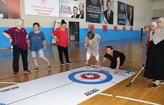 Büyükşehir sporla hayata bağlıyor